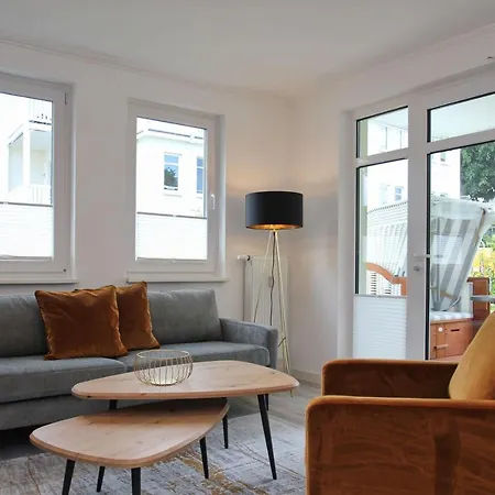 Terrasse, Gratis Nutzung Vom Ahoi Erlebnisbad Und Sauna In Sellin - Meeresblick 78