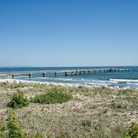 Terrasse, Gratis Nutzung Vom Ahoi Erlebnisbad Und Sauna In Sellin - Meeresblick 78 Apartment *